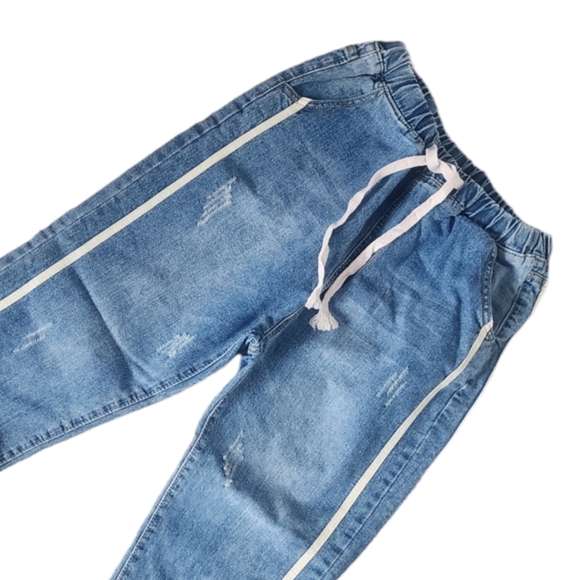 SHEIN Blue Boyfriend Jeans - Picture 5 of 10